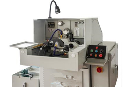 數控珩磨機的操作前需要進行培訓！